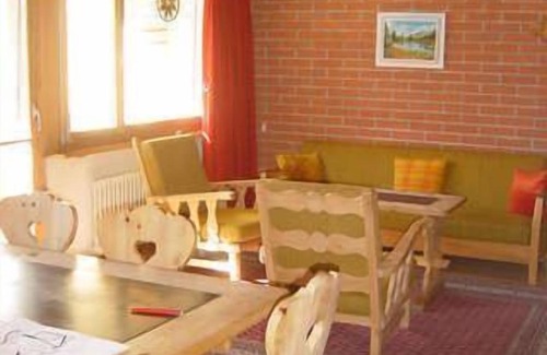 Samedan Apartment | Holiday apartment Samedan for 1 - 5 persons with 2 bedrooms - Holiday apartment in one or multi-fami