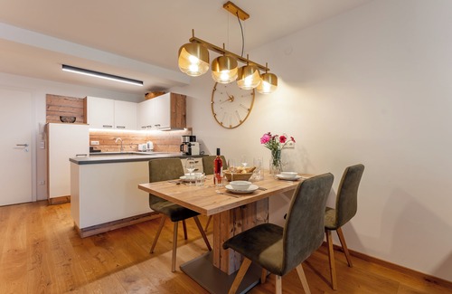 Mauterndorf Apartment | Holiday apartment with magnificent mountain view