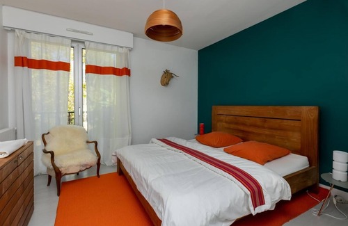 Saint-Martin-de-Seignanx House | Holiday Home 'Espace, Luxe, Calme Et Nature' with Mountain View and Air Conditioning