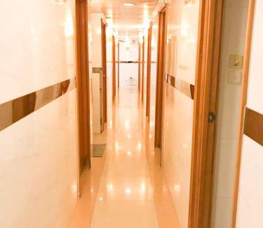 Tsim Sha Tsui House | Holiday Guest House