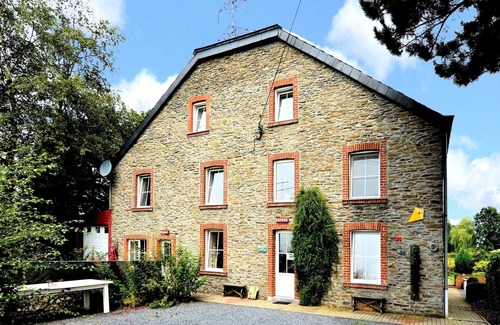 Nisramont House | Holiday Home in La Roche en Ardennes