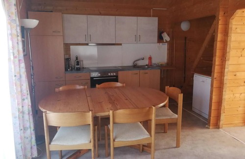 Oberwil im Simmental Ski Chalet | Holiday house Oberwil im Simmental for 1 - 7 persons with 2 bedrooms - Chalet