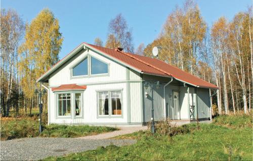Lysvik House | Holiday Home Östra Berga Lysvik