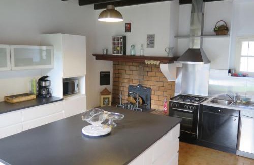 Nassiet House | Holiday Home Aucéloun by Interhome