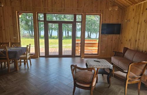Szczecinek House | Holiday Home by Lake Wierzchowo with Private Beach