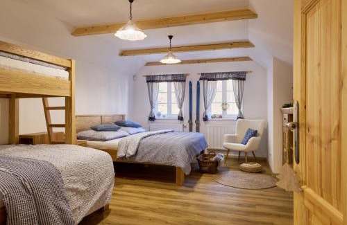 Horni Marsov House | Holiday Home Charming Mountain Lodge & Wellness by Interhome