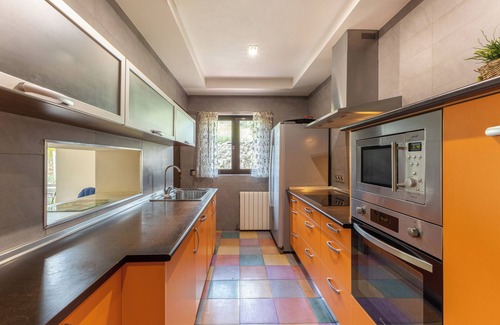 Vegas de Matute House | Holiday Home 'El Herrén Del Abuelo' with Mountain View, Private Pool and Private Terrace