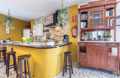 La Guancha House | Holiday Home ‘Finca Alejandrina’ with Sea View, Pool, Garden & Wi-Fi