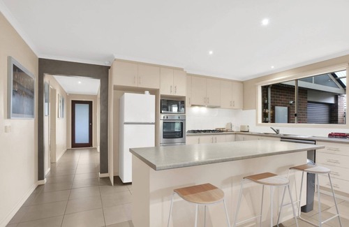 Drouin House | Holiday home for rentnn