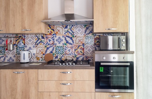 Menfi House | Holiday Home 'Gioberta 1' with Garden, A/C & Wi-Fi