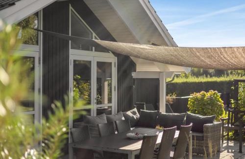 Skovmose House | Holiday Home Gret - 700m from the sea by Interhome