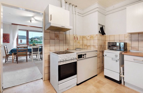 Hamdorf House | Holiday Home 'Hamdorf' with Private Terrace, Shared Garden and Wi-Fi