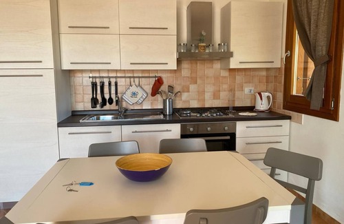 Budoni House | Holiday Home 'Il Mirto' with Sea View, Wi-Fi and Air Conditioning