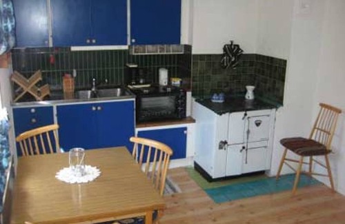 Ovanaker Municipality House | Holiday home in Hälsingland with lake view