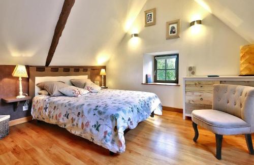 Huelgoat House | Holiday Home in Huelgoat near Monts d'Arrée