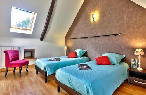 Huelgoat House | Holiday Home in Huelgoat near Monts d'Arrée