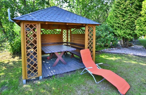 Zieleniewo House | Holiday Home in Kołobrzeg near Seaside Beach