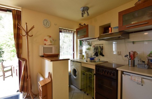 Onlay House | Holiday Home in Onlay with Terrace Views