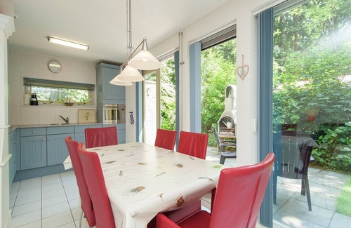 Oudemirdum House | Holiday Home in Oudemirdum by Frisian Lakes