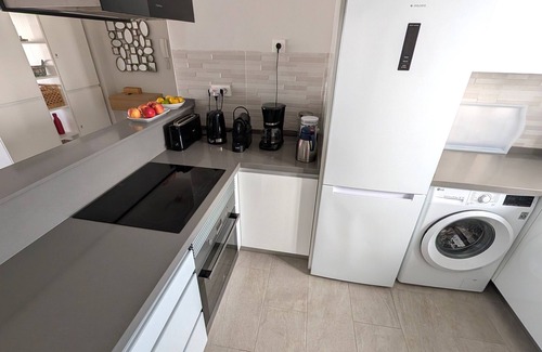 Les Deveses House | Holiday Home 'Isabel' with Mountain View, Wi-Fi and Air Conditioning