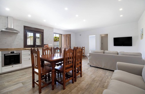 Los Franceses-la Vega House | Holiday Home 'Juliaana' with Private Pool, Private Terrace and Air Conditioning