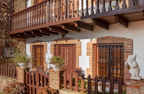 Cobijon House | Holiday Home La Anjana-1 by Interhome