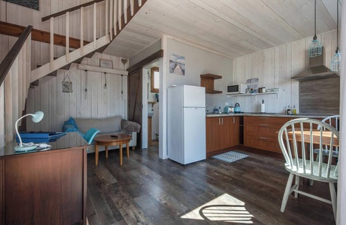 Tejina House | Holiday Home 'Las Hermanas' with Sea View, Pool & Wi-Fi