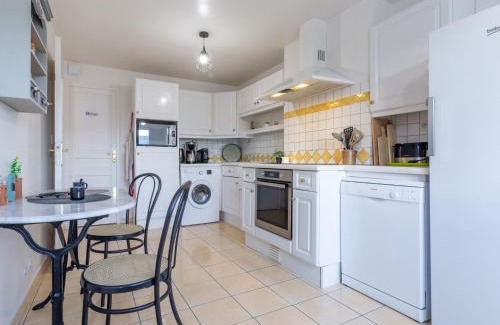 Touques House | Holiday Home Le Vert Coteau-4 by Interhome