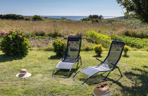 Plogoff House | Holiday Home Les Hortensias by Interhome