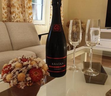 Komen House | Holiday Home Pr'Cikn'h