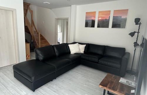 Seberov House | Holiday Home Prague Šeberov