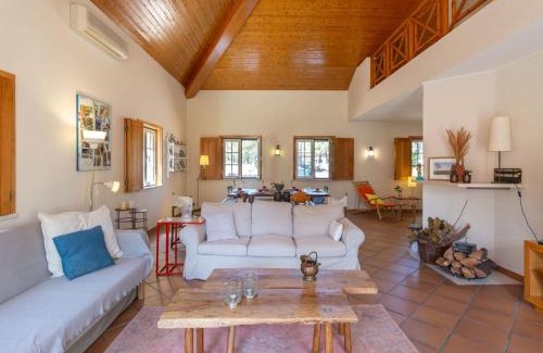 Santa Maria do Castelo House | Holiday Home Refúgio no Montalvo by Interhome