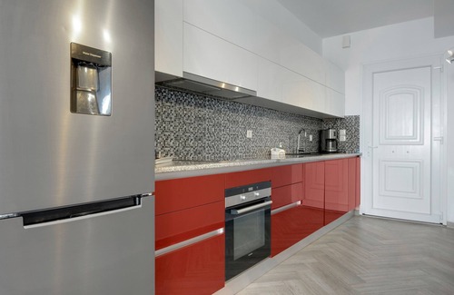 Vourvoulos House | Holiday Home 'Santoneta Villa Imerovigli' with Sea View, Wi-Fi and Air Conditioning