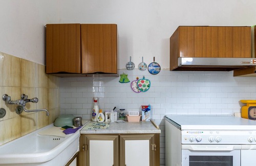 Oristano Historic Centre House | Holiday Home 'Sartiglia Domu' with Private Terrace, Wi-Fi and Air Conditioning