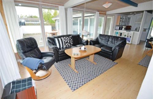 Skodshoved House | Holiday Home Skødshovedgård Knebel Ix