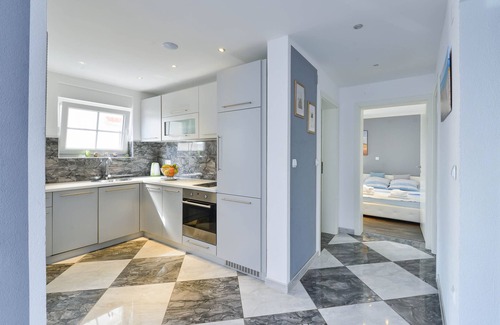 Maslenica Ski Chalet | Holiday home Viktoria with large swimming pool and partial seaview