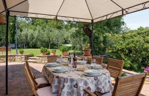 Radda in Chianti House | Holiday Home Villa del Poggio by Interhome