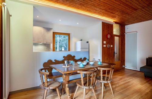 Bellamonte House | Holiday Home 'Villa La Brisa 2' with Balcony