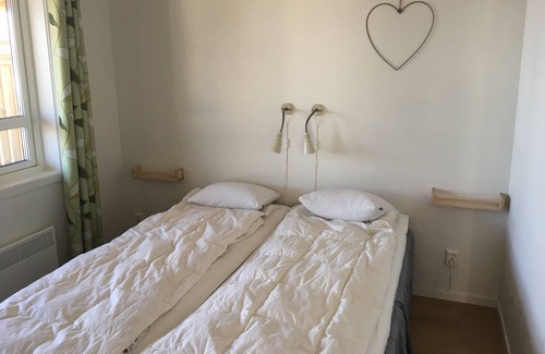 Dals Langed House | Holiday home with lake view in Dalsland. For 4 persons.