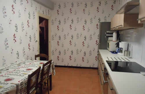 Massaguel House | HOLIDAY HOUSE AT THE FOOT OF THE BLACK MOUNTAIN IN