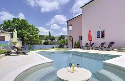 Orihi House | Holiday house Barban for 1 - 12 persons with 6 bedrooms - Holiday home