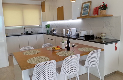 Canhas House | Holiday House Caetano