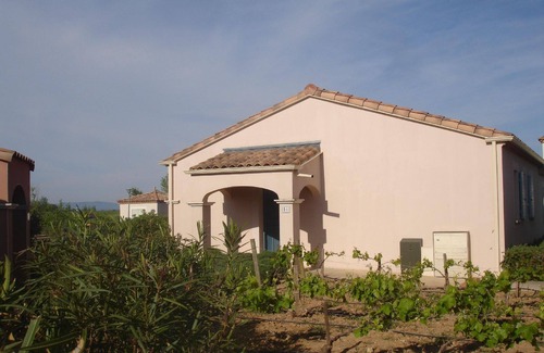 Homps House | Holiday house Homps for 1 - 6 persons with 2 bedrooms - Row house