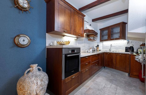 Loviste House | Holiday house Lovište for 1 - 7 persons with 3 bedrooms - Holiday apartment in one or multi-family h