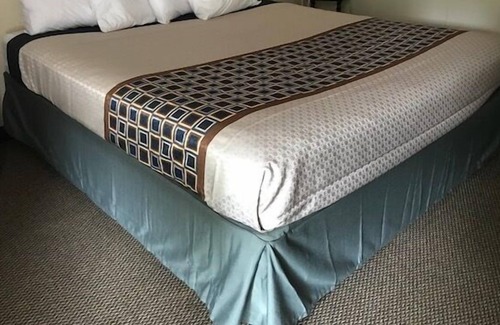 Hillsdale Hotel | Holiday House Motel Hillsdale