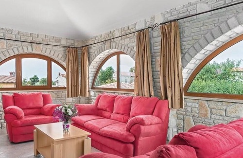 Orihi House | Holiday house Orihi for 12 - 14 persons with 4 bedrooms - Holiday home