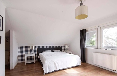 Piaseczno House | Holiday house Piaseczno for 1 - 7 persons with 3 bedrooms - Holiday house