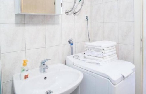 Zrnovnica House | Holiday house River-directly to the river: - Zrnovnica, Riviera Split, Croatia