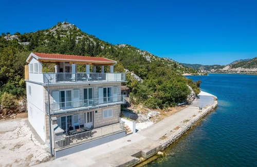 Ploce House | Holiday house with a parking space Rogotin, Neretva Delta - Ušće Neretve (K-24802)
