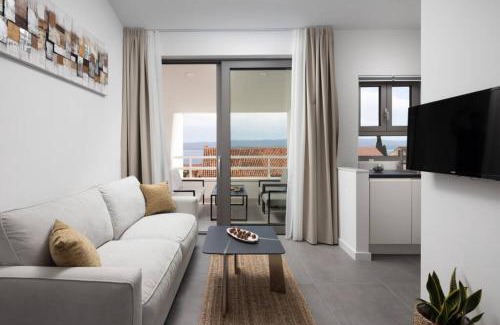 Bol Apartment | Holiday in Bol * yellow